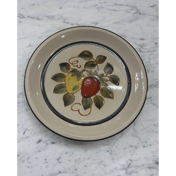 Vintage 70s Sears 4112 Strawberries Freezer to Oven Stonewar 12” Plate - Picture 1 of 4